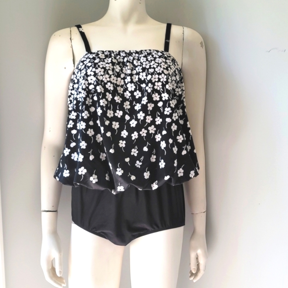 Taimaza Tankini Swimsuit Size 12